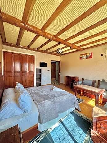 Double Room with Private External Bathroom