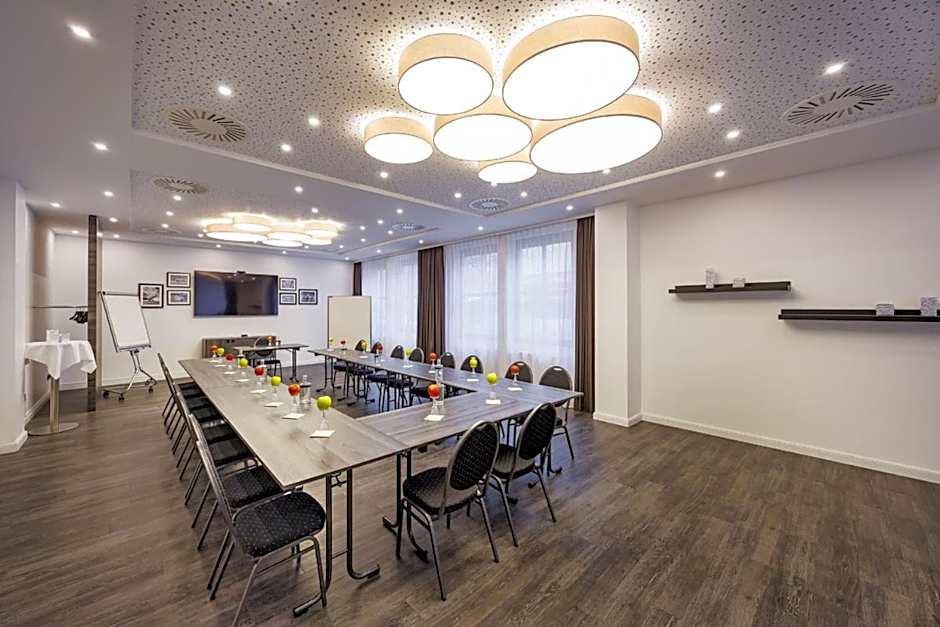 Airporthotel Berlin-Adlershof