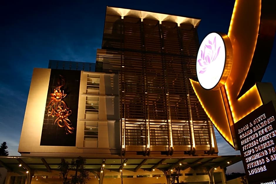 Crystal Lotus Hotel Yogyakarta Managed By Prabu