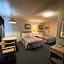 Twin Pine Motel