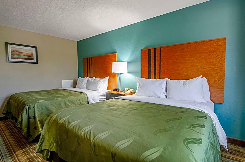 Quality Inn & Suites I-81 Exit 7