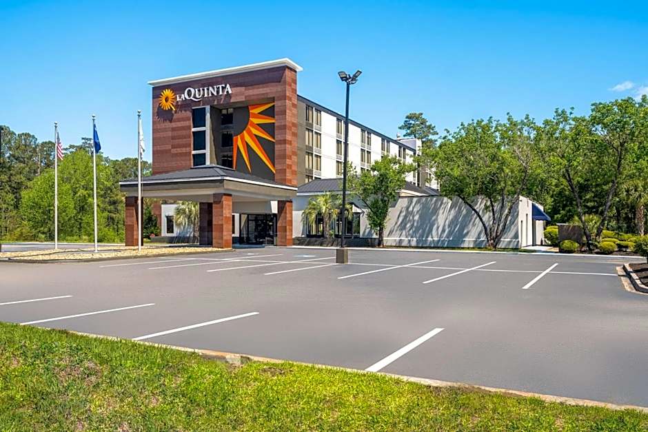 La Quinta Inn & Suites by Wyndham Myrtle Beach