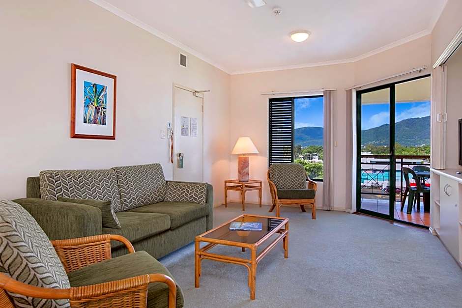 Tropic Towers Apartments