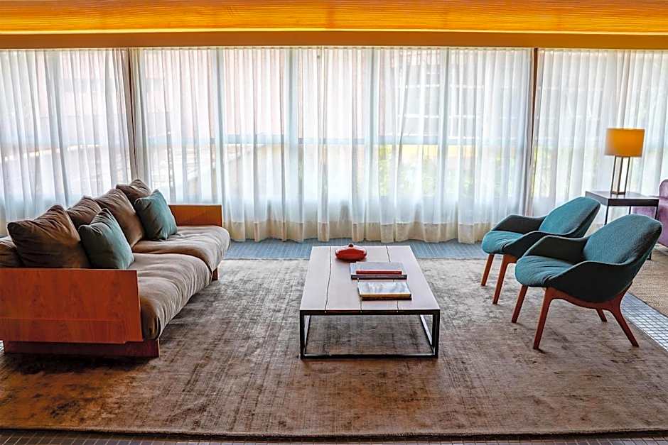 Almenat Embu das Artes, Tapestry Collection by Hilton