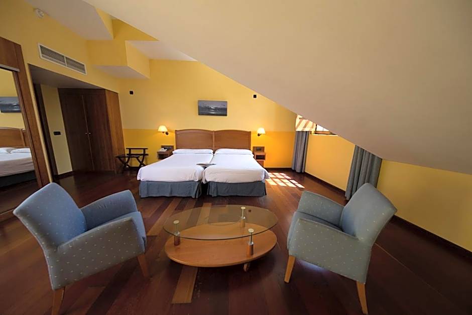 Hotel Aroi Bierzo Plaza