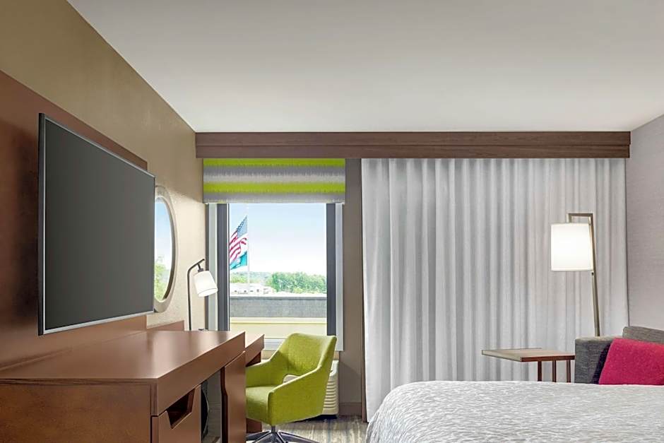 Hampton Inn By Hilton Milwaukee/Brookfield