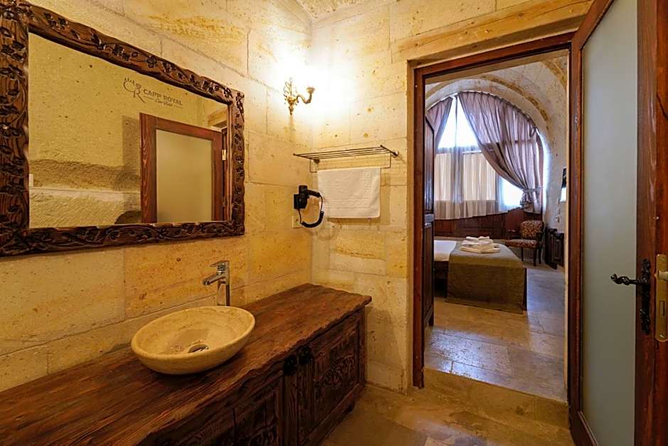 Capp Royal Cave HOTEL