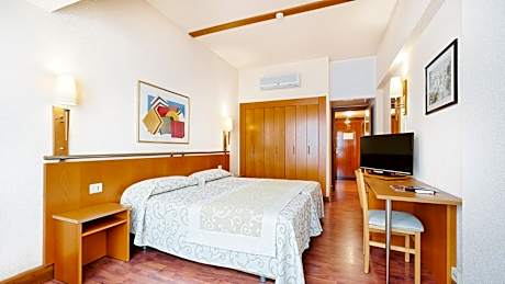 Economy Double or Twin Room