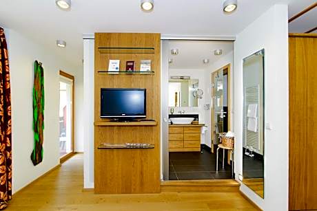 Superior Double Room with Balcony