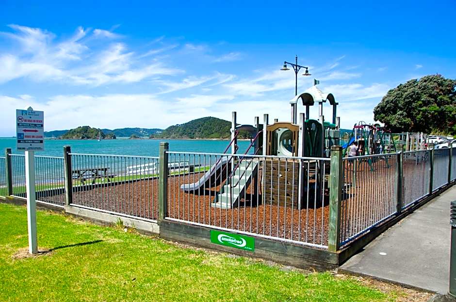 Bay Sands Seafront Studios