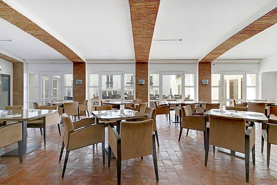 Hotel Carvoeiro Plaza