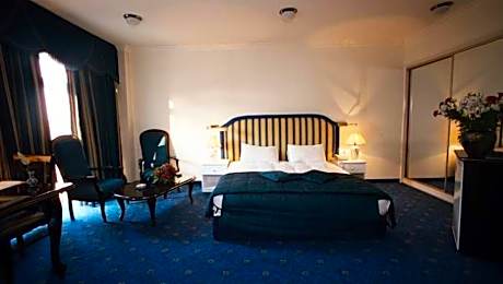 Triple Deluxe with Balcony