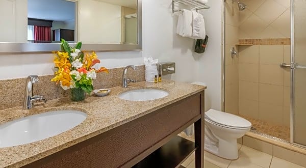 Best Western Plus Palm Beach Gardens Hotel & Suites and Conferen