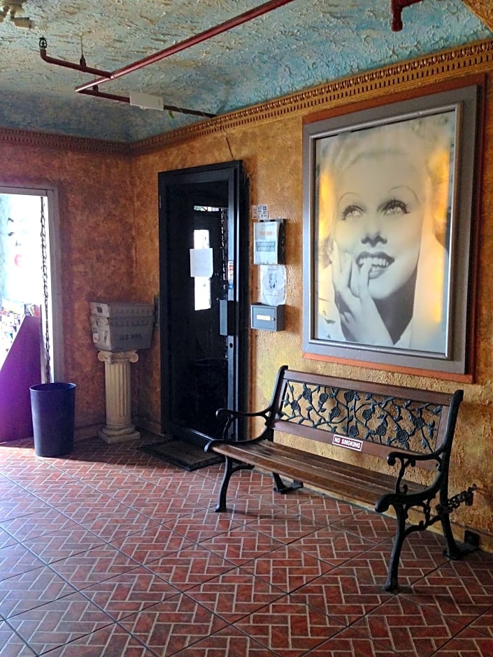 Hollywood Dream Suites Apt