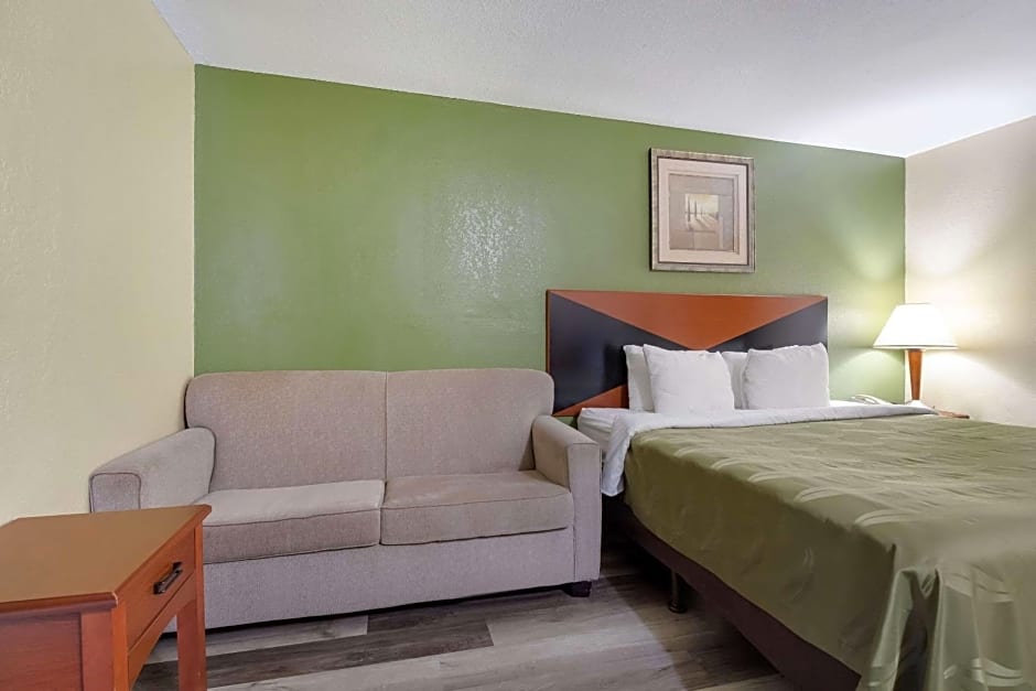 Quality Inn Baytown - Houston East