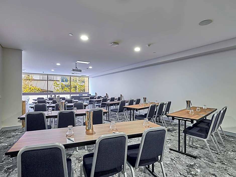 Mercure Perth On Hay