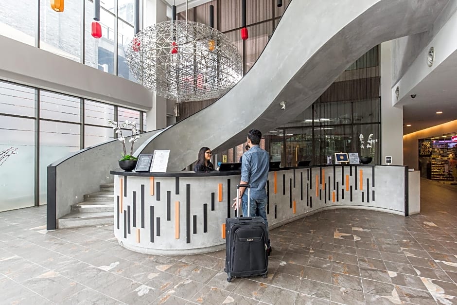 Alia Damansara by Subhome