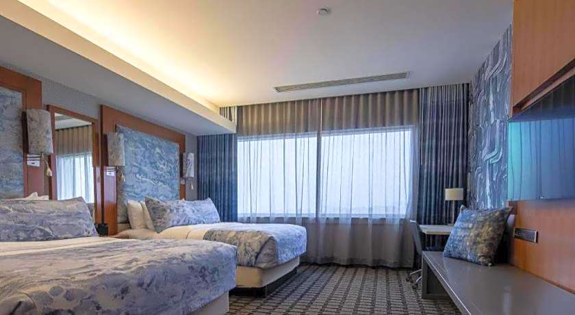 The Hotel At Kirkwood Center