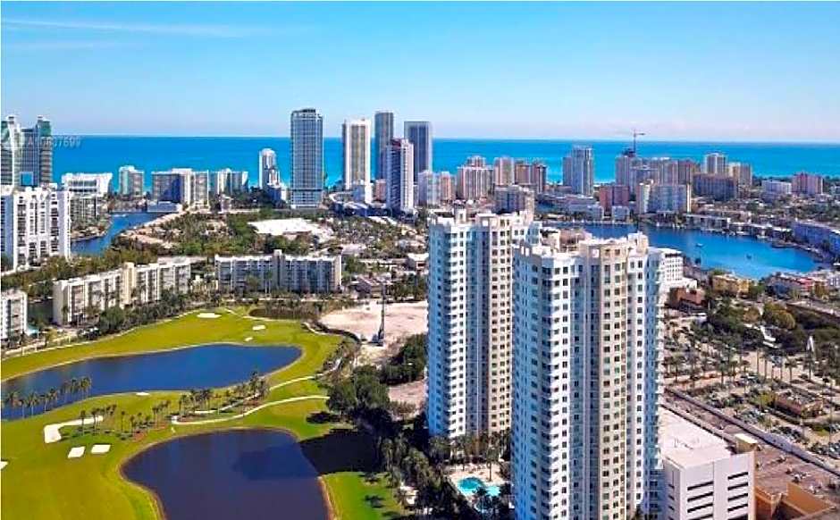 Bposhtels Hollywood Florida