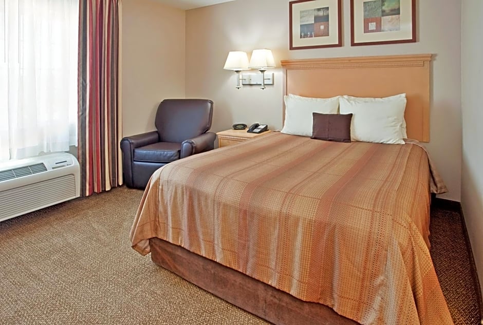 Candlewood Suites Junction City - Ft. Riley