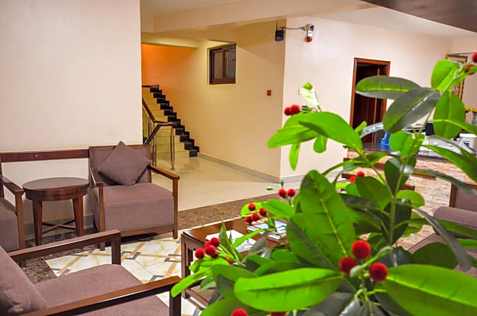 Hillside Plaza Hotel