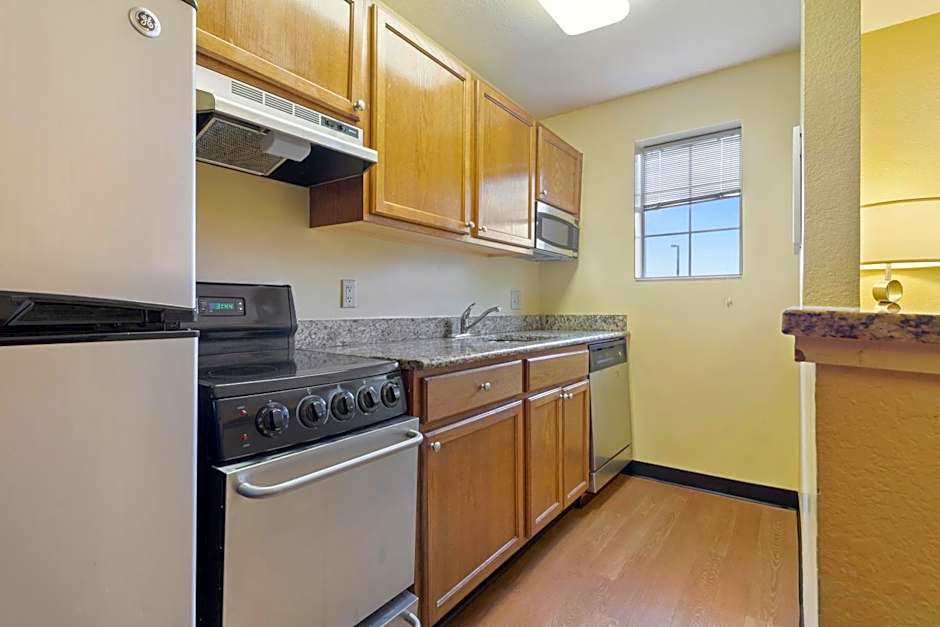 Extended Stay America Suites - Norfolk - Virginia Beach