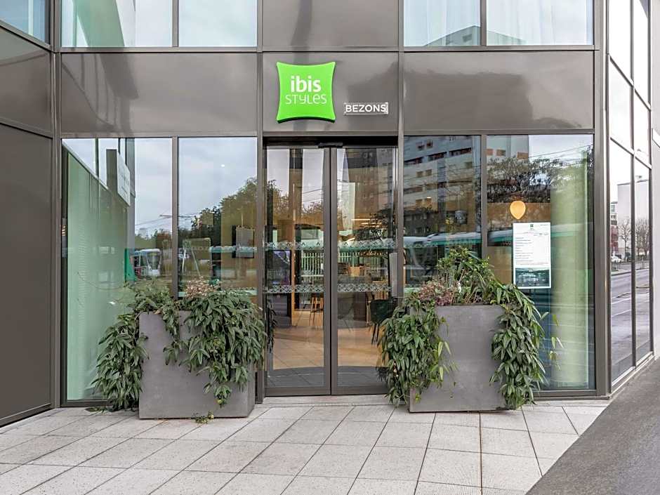ibis Styles Bezons Paris La Defense