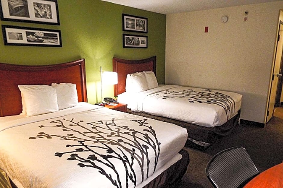 Sleep Inn & Suites Laurel