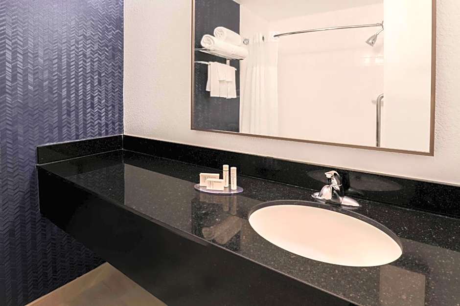 Fairfield Inn & Suites by Marriott Houston Westchase