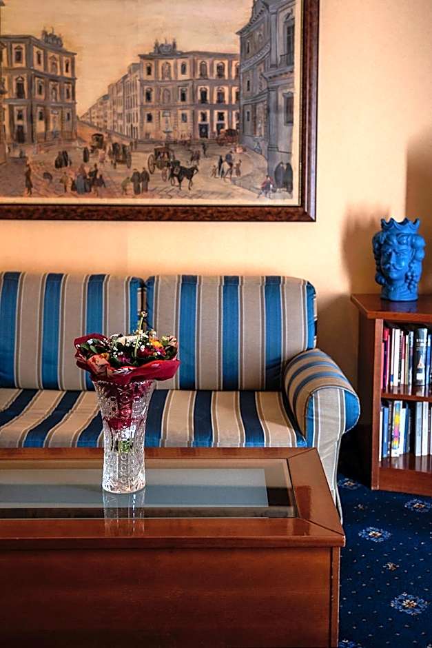 Massimo Plaza Hotel