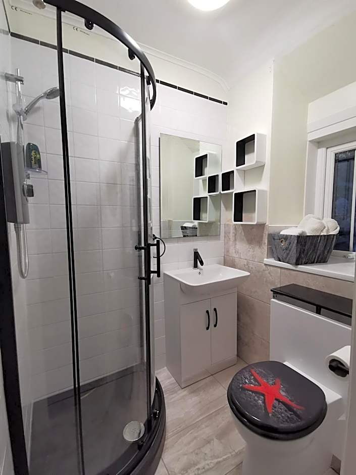 Dolweunydd Bed and Breakfast