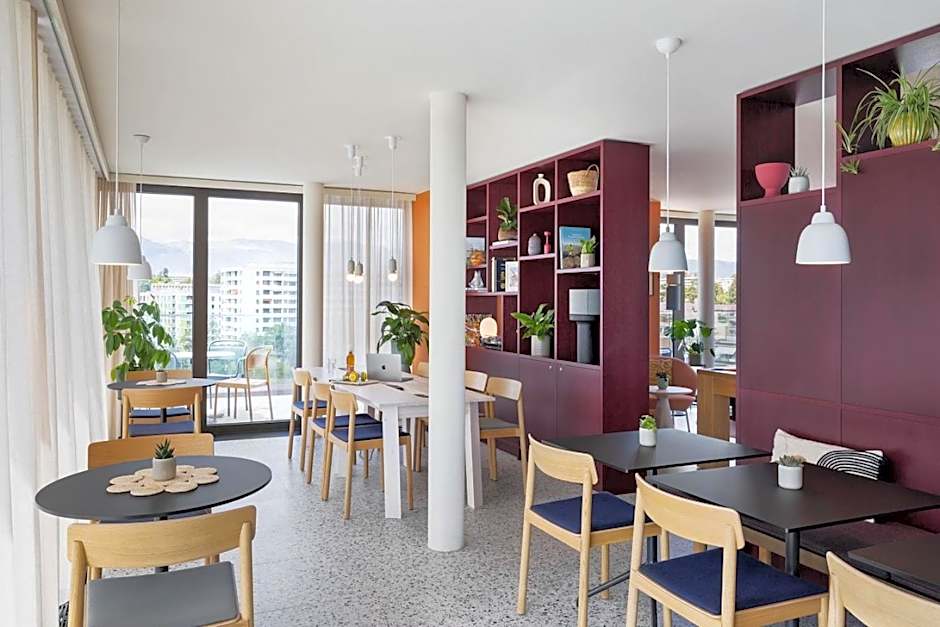 Stay KooooK Geneva City - Online Check In