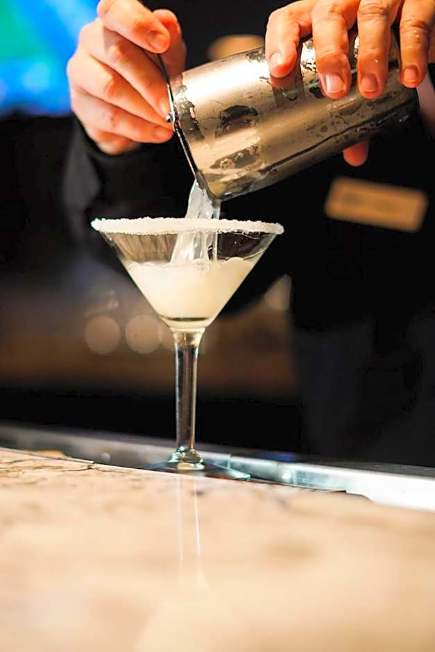 Best Western Plus Agate Beach Inn