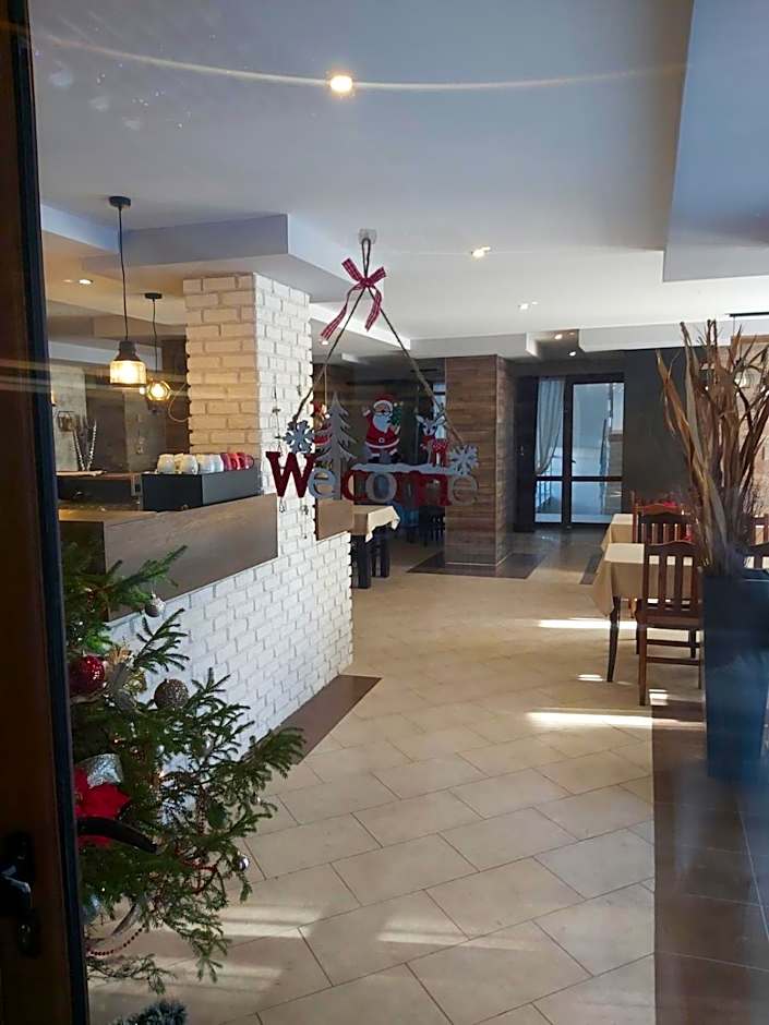 Aparthotel Pine Hills Pamporovo