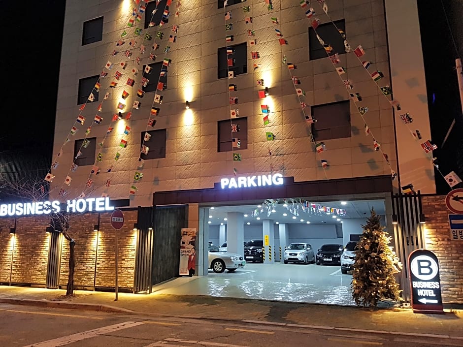 Business Hotel