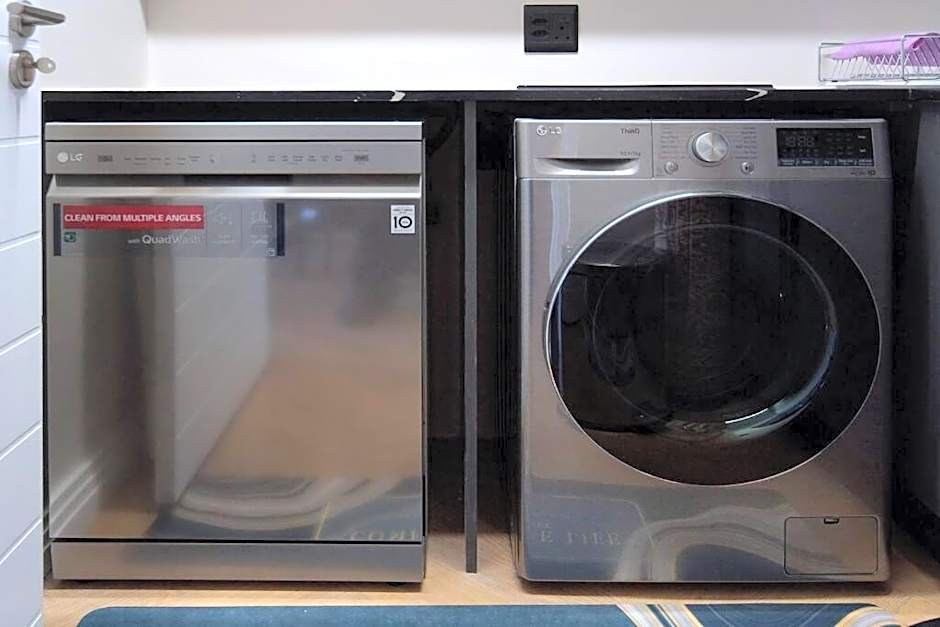 BGS Luxury -Two-bed -Nine Palms