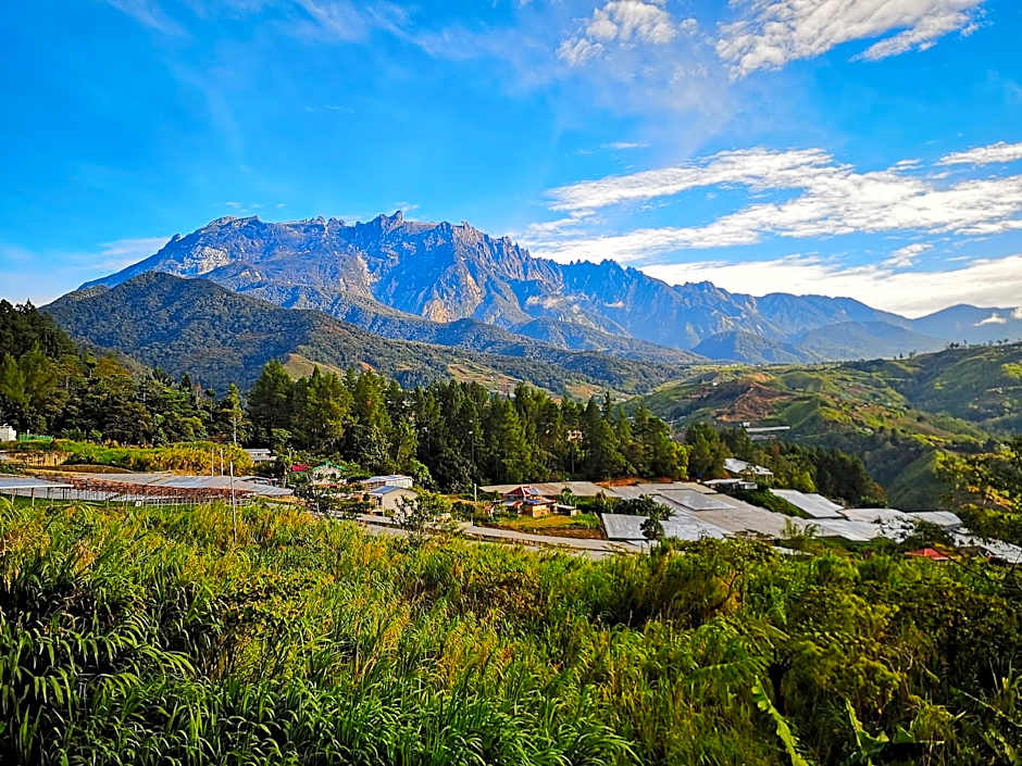 Blue Mountain Lodge Kundasang