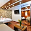 Jupiter Luxury Hotel