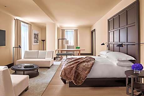 Madison Suite, Suite, 1 King, Empire view, City view