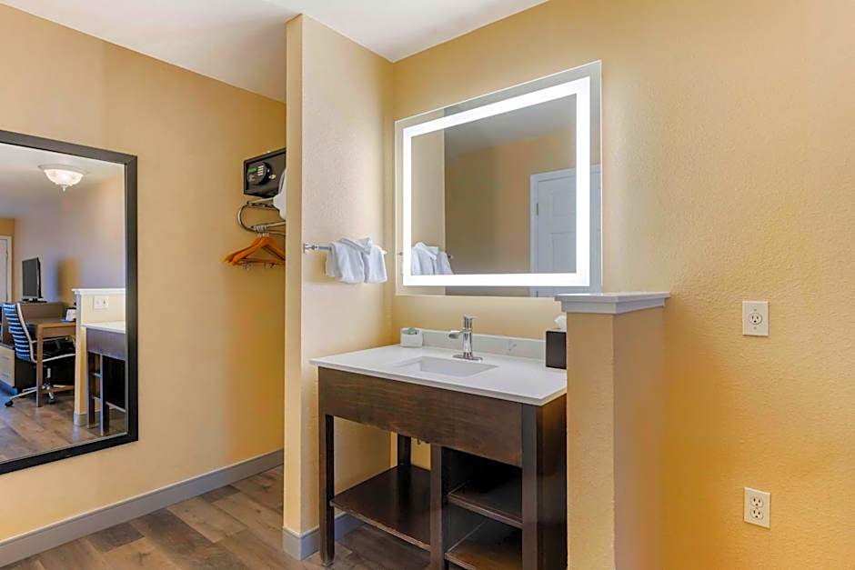 Best Western Fallon Inn & Suites