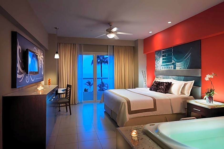 Hard Rock Hotel Vallarta - All Inclusive