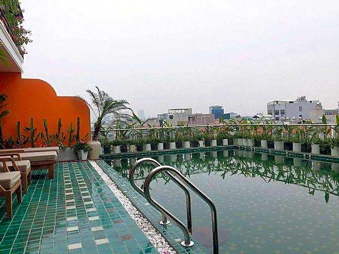 Hotel du Monde