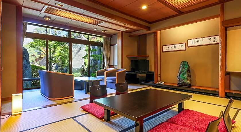 Beautiful Japanese Garden Kagetsu