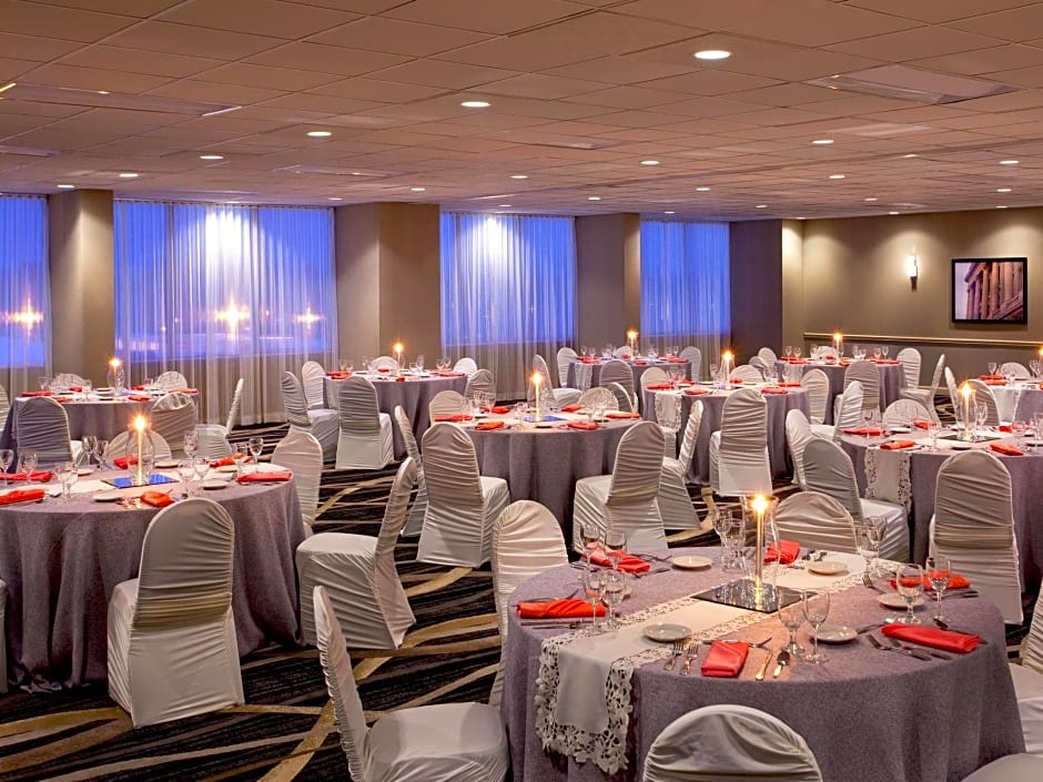 Four Points by Sheraton Cleveland Airport – Cleveland, OH