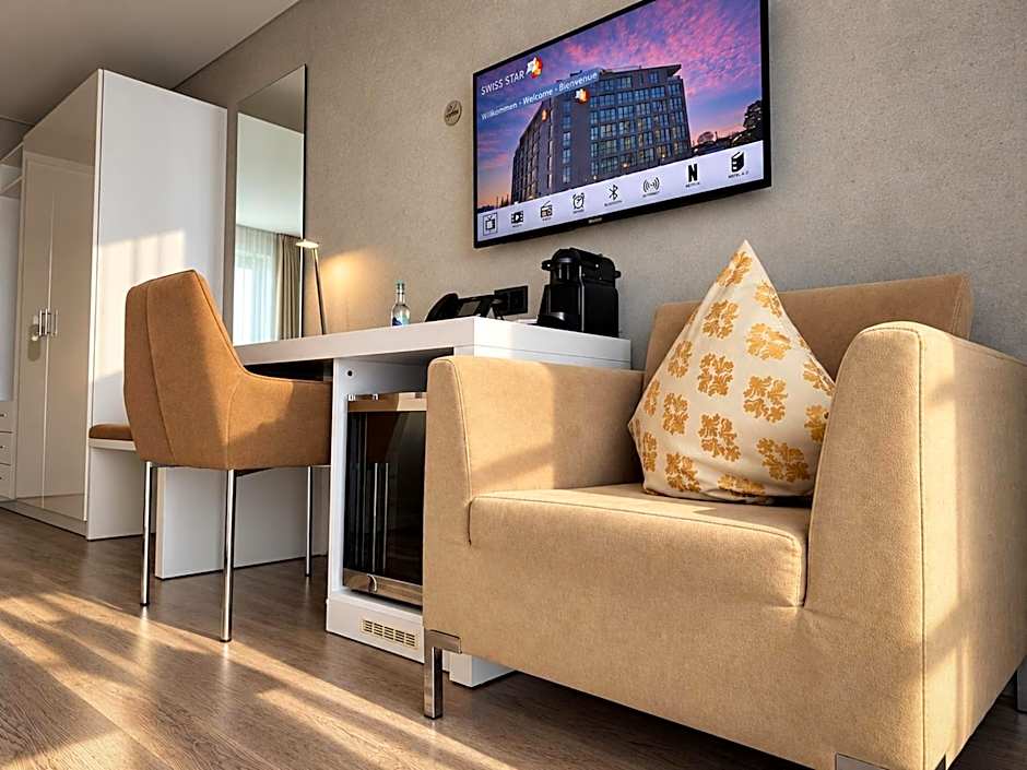 Hotel Swiss Star
