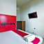 RedDoorz near Pasar Pagi 2 by Cassana