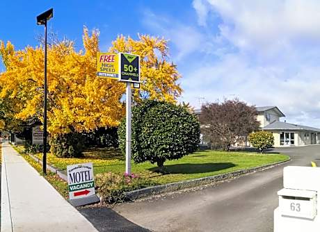 Cambrian Lodge Motel