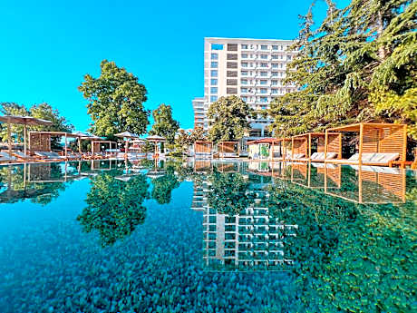 GRIFID Metropol Hotel - Premium All inclusive & Private Beach - Adults Only