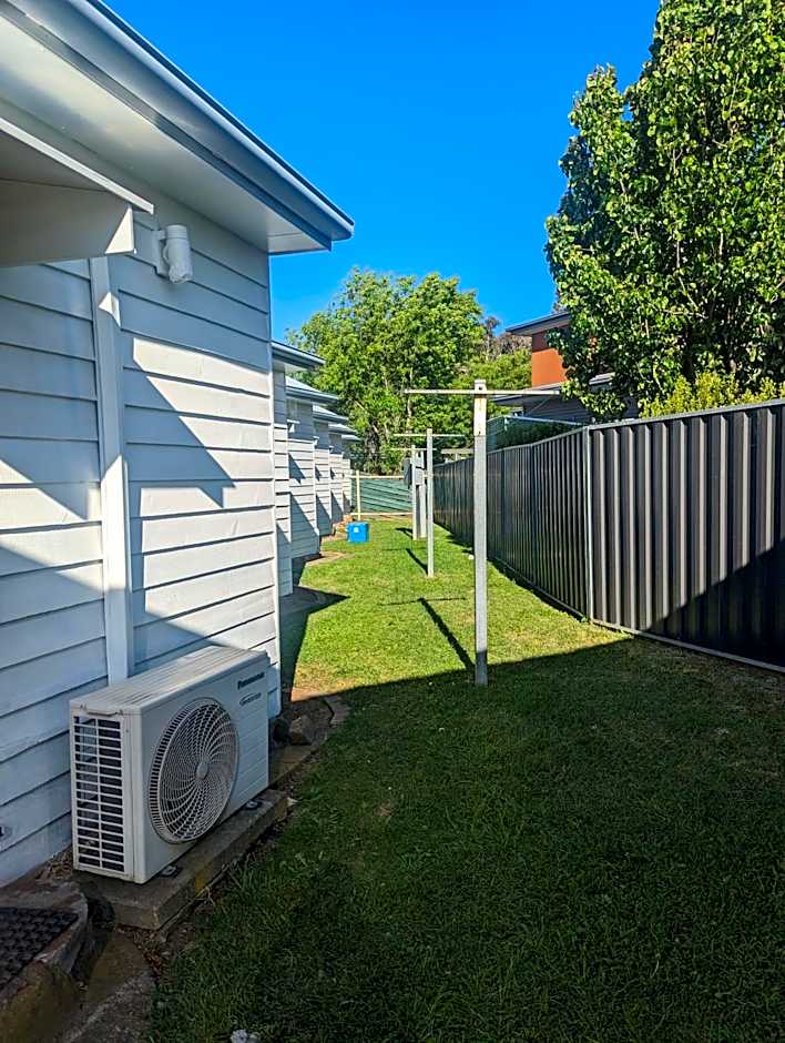 Canberra Ave Villas