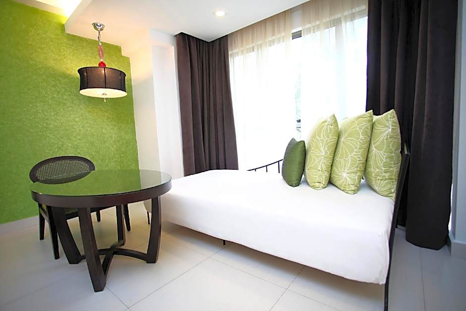 Avillion Admiral Cove Hotel